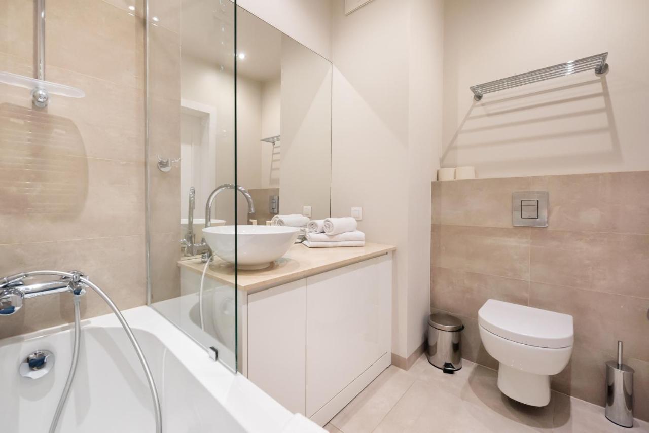 Magazynowa Classy Apartment وارسو المظهر الخارجي الصورة